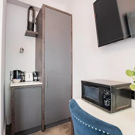 Seaside Getaway - Sleeps 2 * Dublin